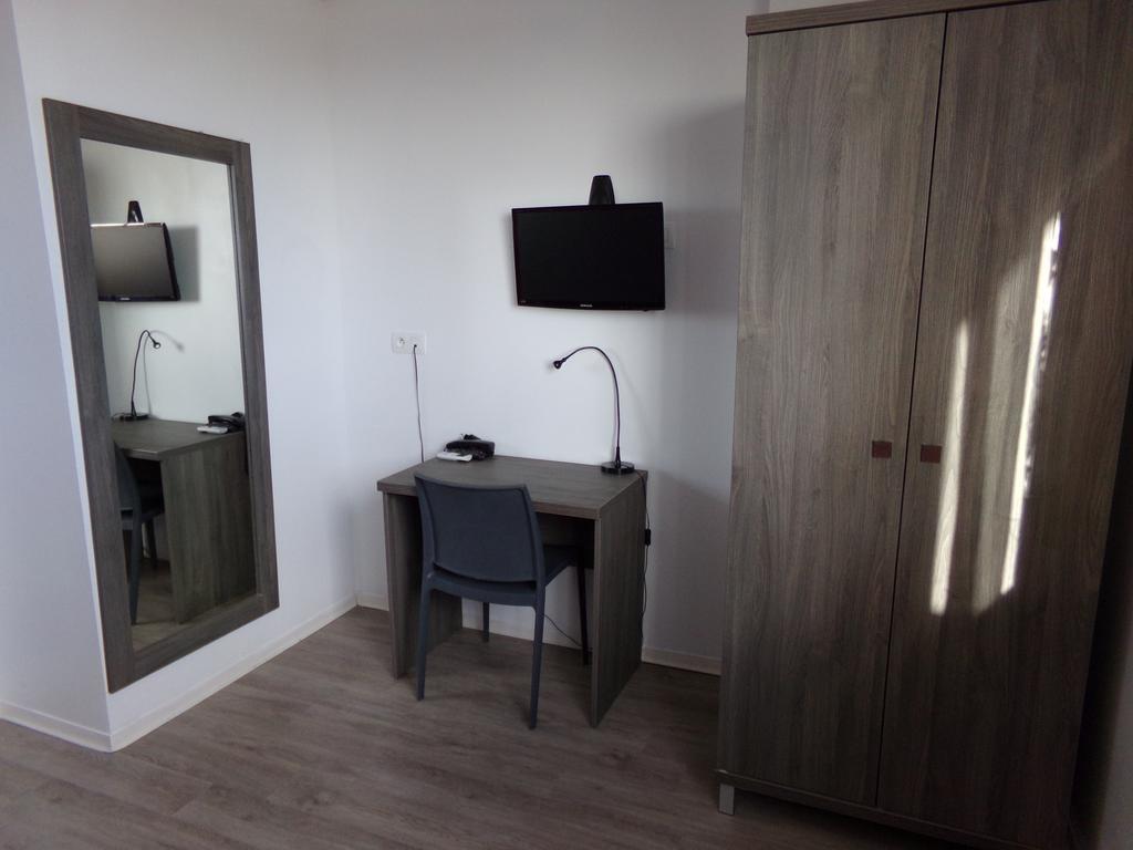 Hotei De La Plage Montpellier Sud Palavas-les-Flots Kamer foto